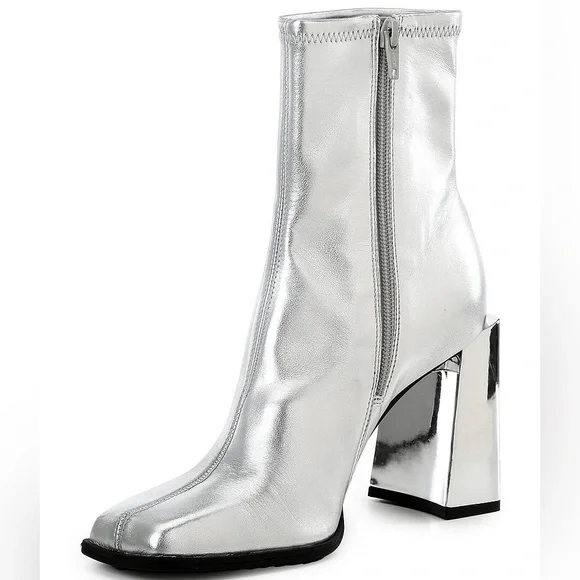 NWOB $120 GB
Border-Line Stretch Silver Metallic Block Heel Booties - Picture 4 of 8
